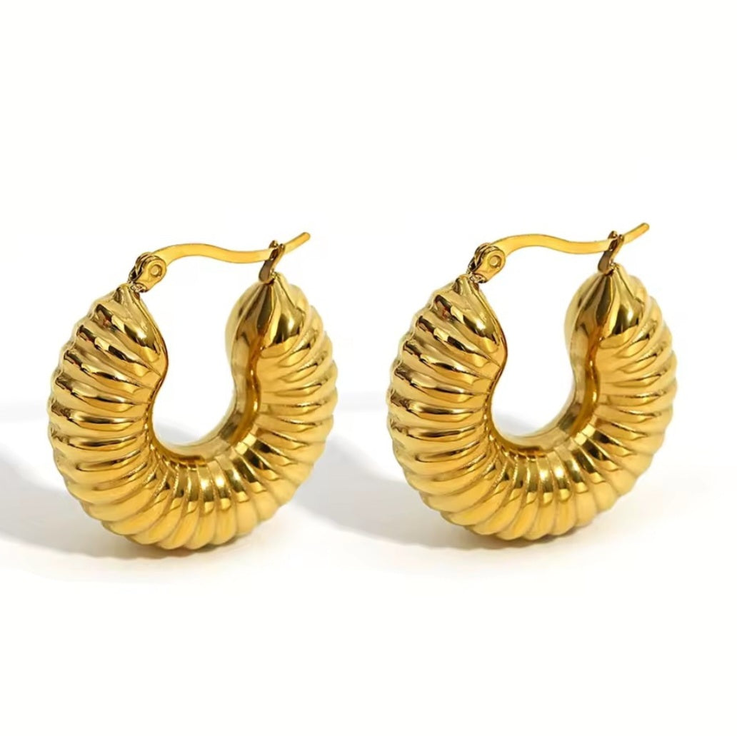 Solara Ribbed Hoops