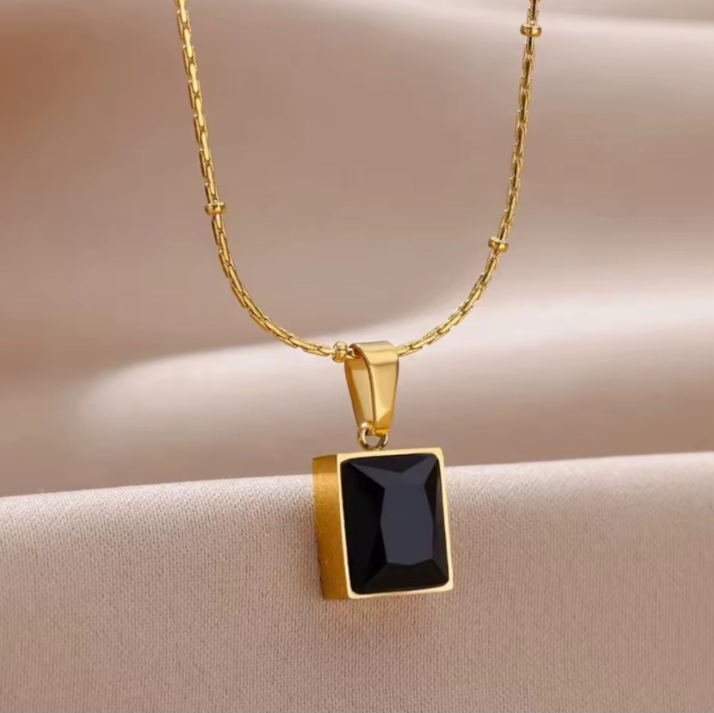 Lumière Gem Pendant Necklace