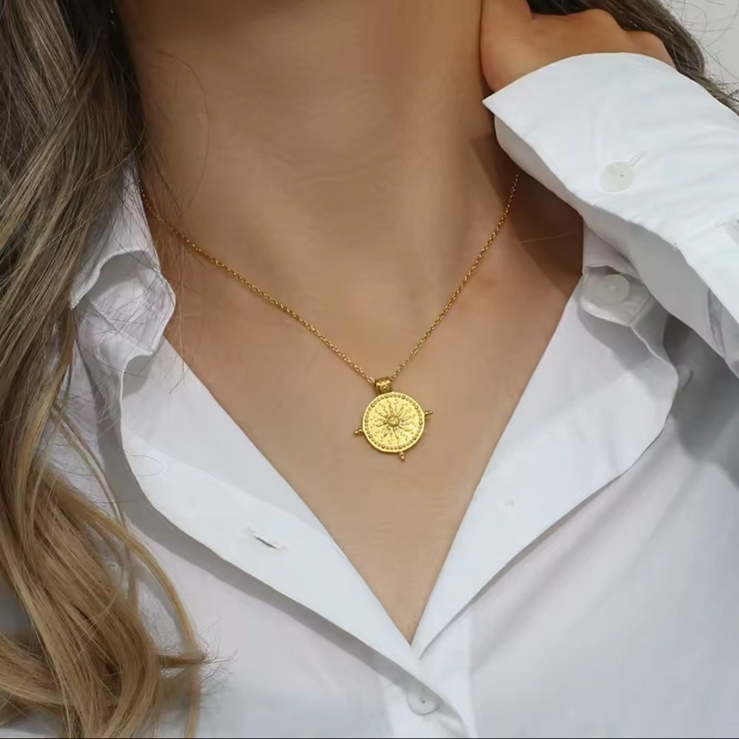 Helia Compass Pendant Necklace