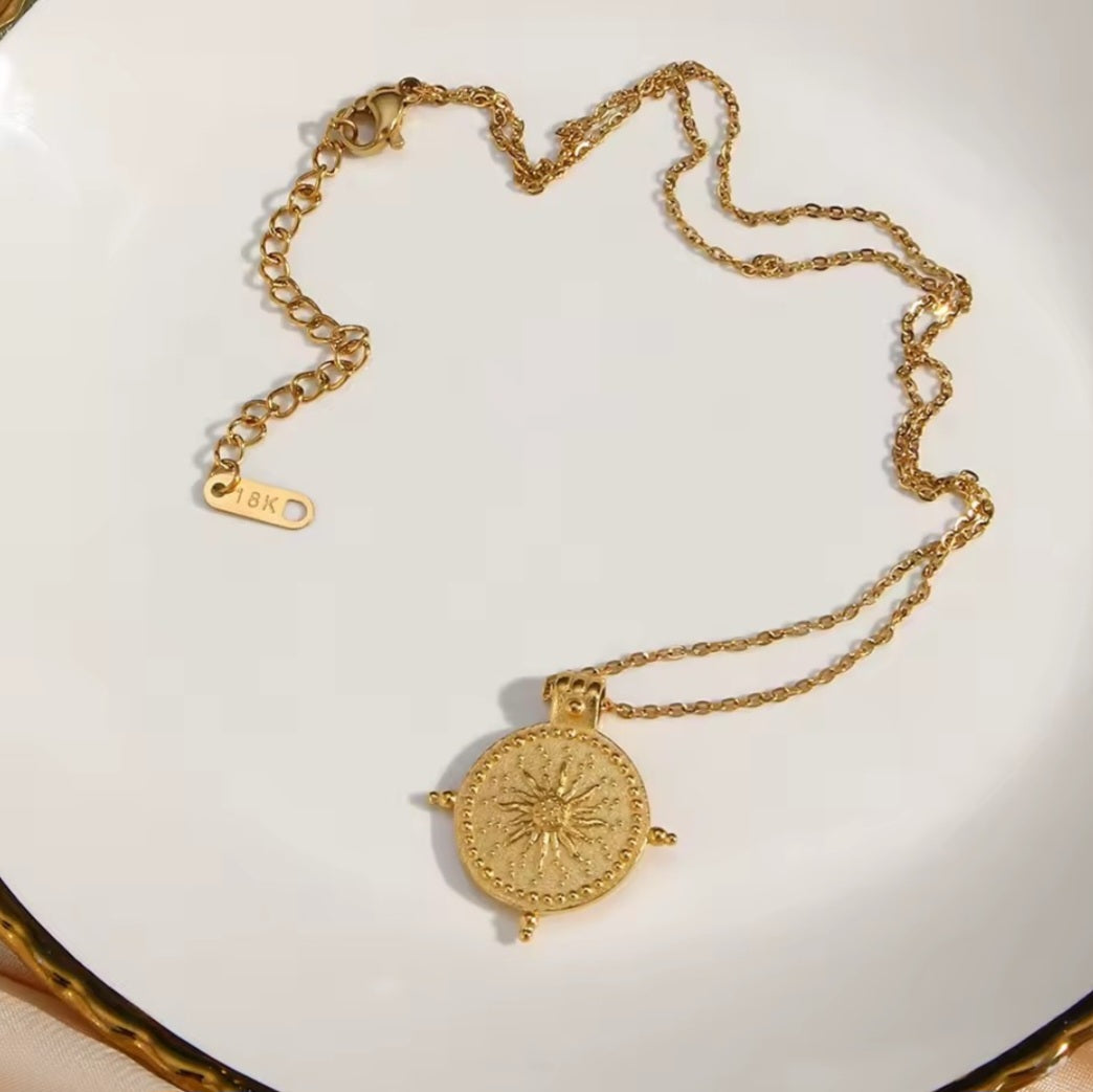 Helia Compass Pendant Necklace